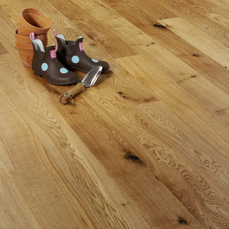 View A103 Oak Rustic Brushed & Lacquered View A103 Oak Rustic Brushed & Lacquered