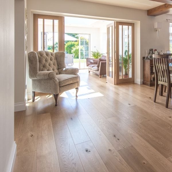 View A110 Oak Rustic Matt Lacquered View A110 Oak Rustic Matt Lacquered