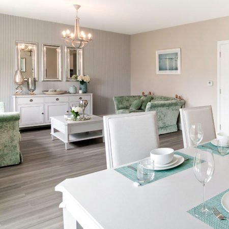 Loung-diner wit LVT flooring