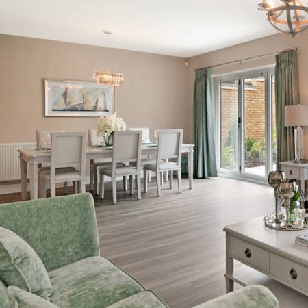 Dinningroom with LVT flooring