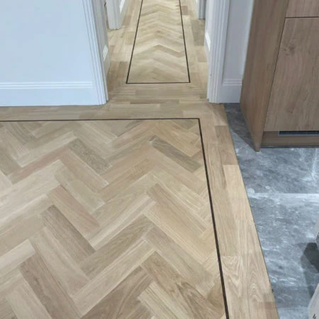 Parquet flooring unvarnished
