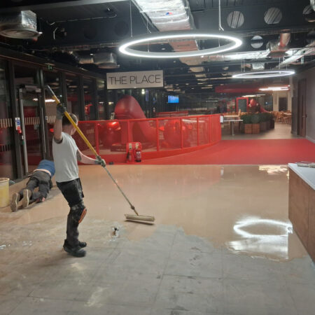 Commercial floor screeding